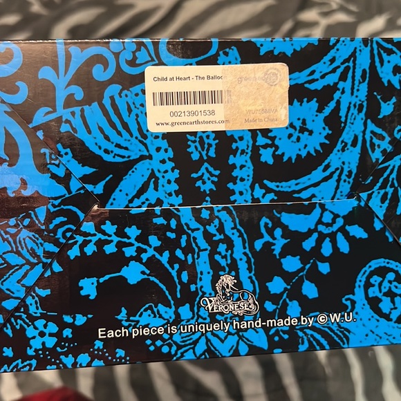 Child at Heart statue- RARE! - Picture 9 of 9